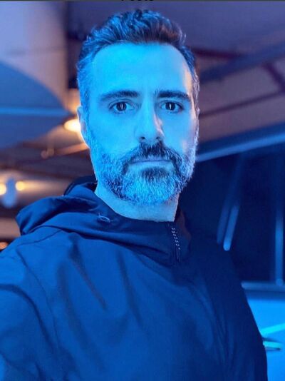 ,   Sultan, 51 ,     , c 