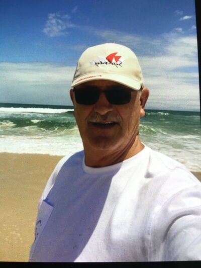  ,   Alex, 61 ,   ,   