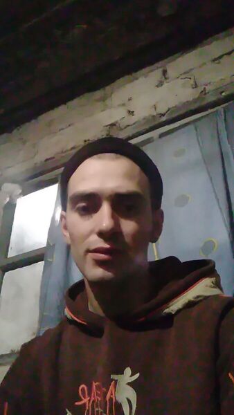  ,   Armen, 31 ,   ,   