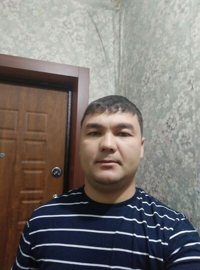  ,   Alli, 37 ,   ,   