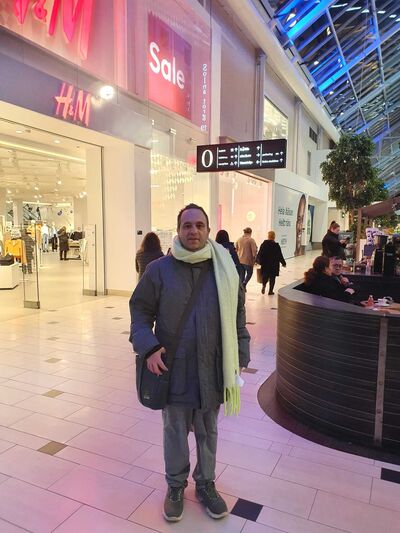  ,   Alex, 40 ,   ,   