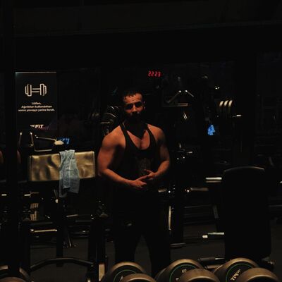  ,   Ismail, 27 ,   ,   