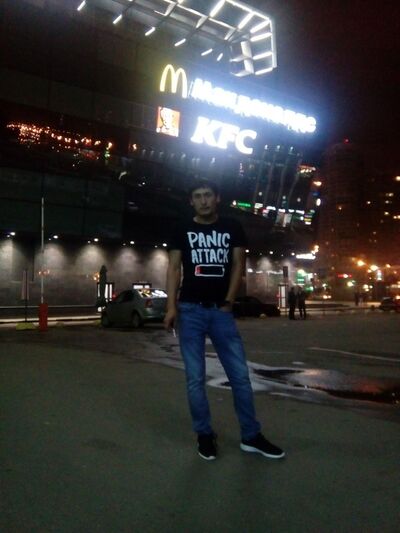  ,   Timur, 32 ,   ,   , c 