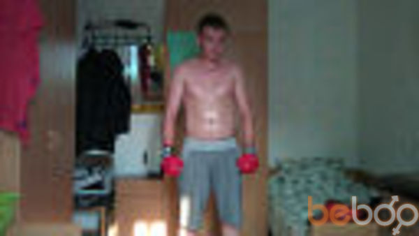  1942699  Bogdan, 33 ,    