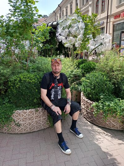  ,   Vladislav, 44 ,   c 