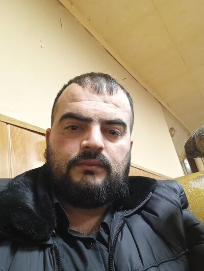  ,   Ruslan, 37 ,   ,   