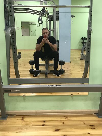  ,   Maxim, 35 ,     , c 