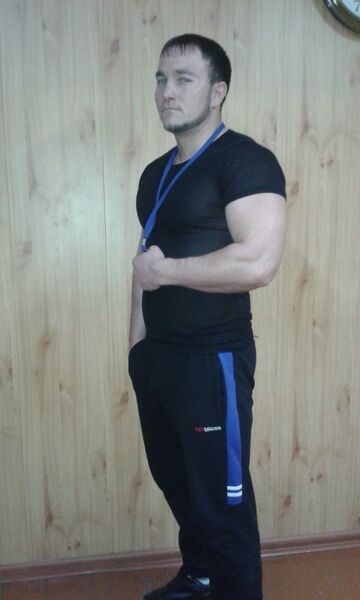 ,   Adik, 40 ,   