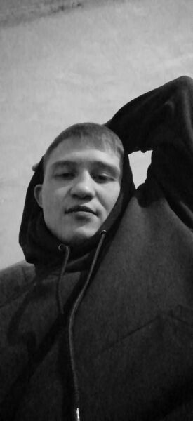 ,   Ilya, 25 ,   ,   
