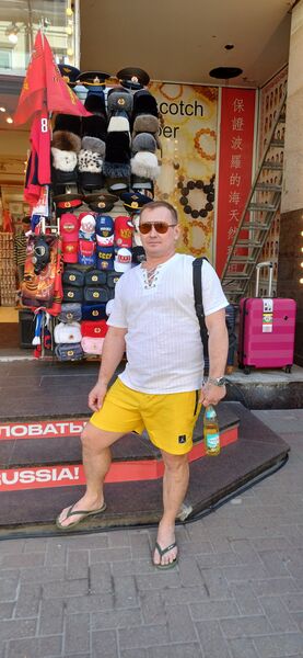  ,   ALEKSANDR, 42 ,   ,   
