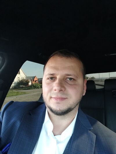  ,   Ruslan, 40 ,   ,   
