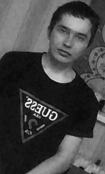 -,   Andrey, 32 ,   