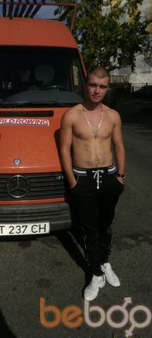  ,   Artem, 32 ,   ,   , c 