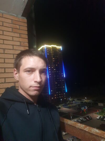  ,   Ilya, 25 ,   ,   , c 