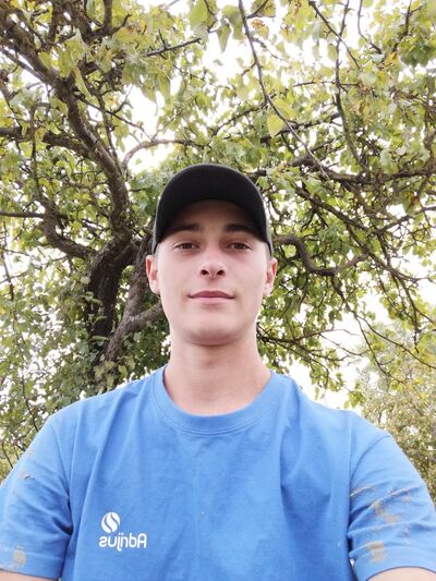  ,   Artem, 29 ,   ,   , c 