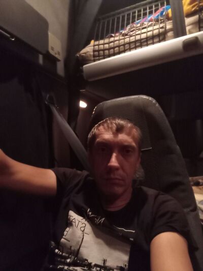  ,   Pavel, 40 ,   ,   , c 
