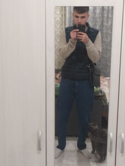  ,   Dmitry, 26 ,   ,   