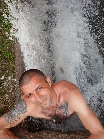  ,   Ili, 44 ,   