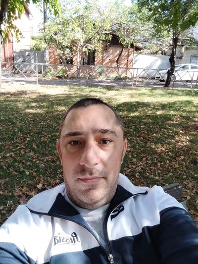  ,   Ivan, 39 ,   ,   
