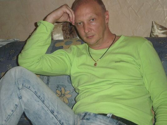  ,   Endre, 54 ,   