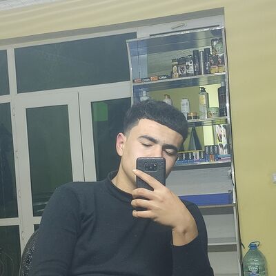  ,   Bobur, 18 ,   ,   