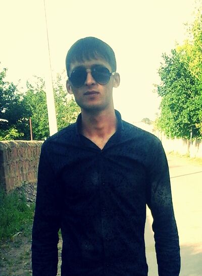  ,   Arkadi, 31 ,   ,   , c 