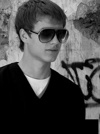  ,   Jonny, 31 ,   ,   , c , 