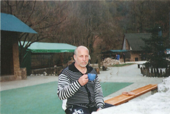  --,   , 64 ,   