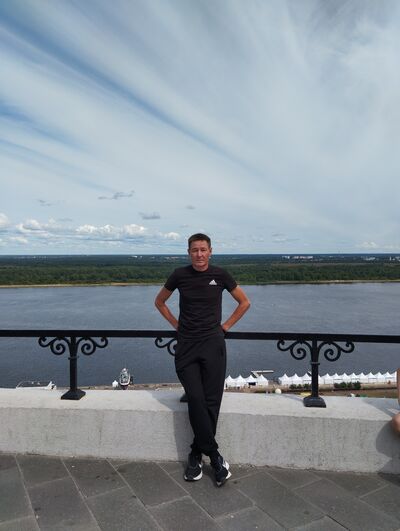  ,   Vadim, 44 ,   ,   