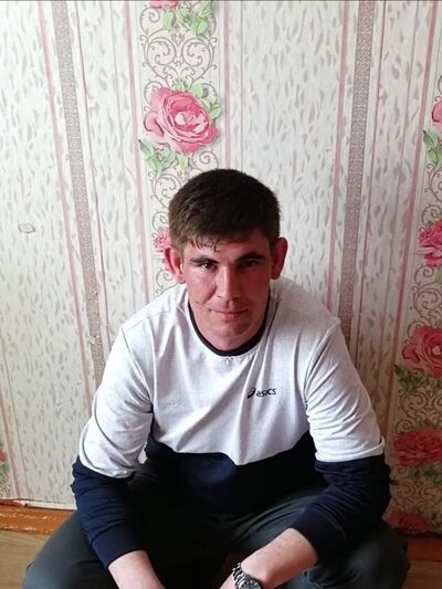  -,   Vladimir, 37 ,   ,   