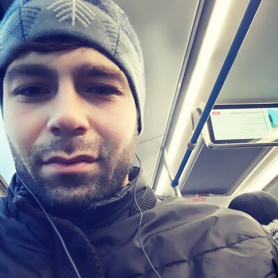  ,   Aziz, 27 ,   ,   