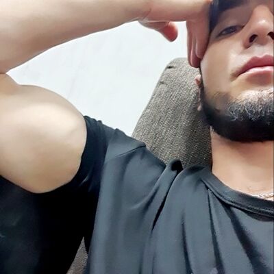  ,   Amir, 31 ,   ,   