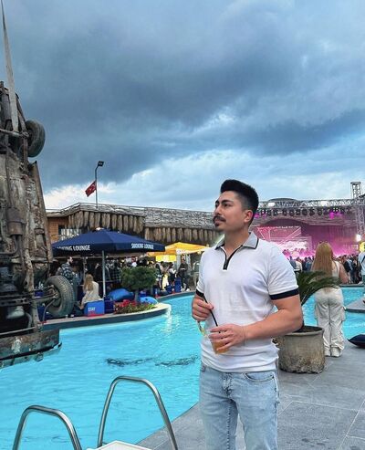 ,   Furkan, 25 ,   ,   , c 