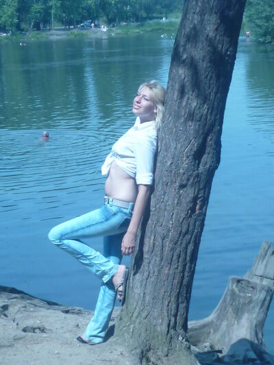  ,   Lara, 26 ,   ,   , 