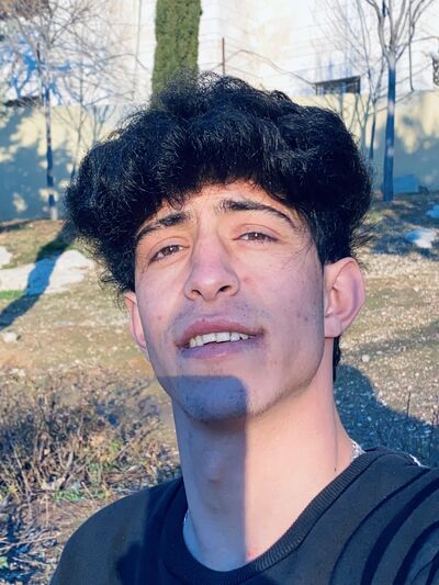  ,   Khalid, 23 ,   ,   