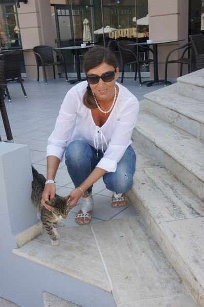  ,   Alla, 48 ,   ,   , c 
