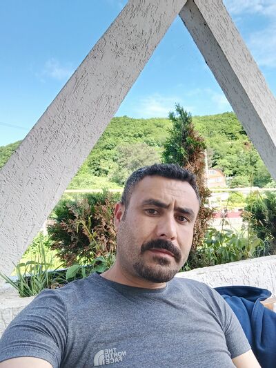  ,   Yura, 40 ,   ,   