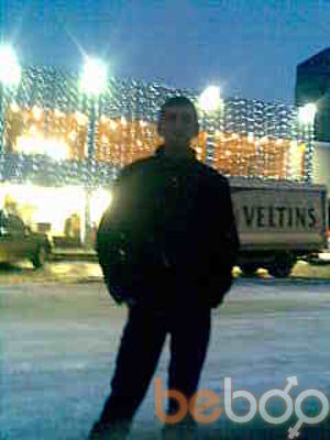  ,   Sargis, 41 ,  