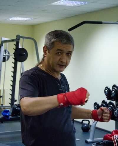  ,   Dj nik, 54 ,   ,   , c 