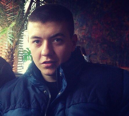  Praha,   Oleksii, 35 ,   ,   , c , 