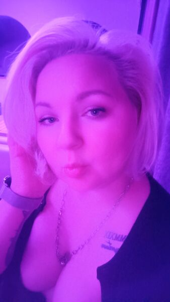  ,   Margo, 37 ,     , c 