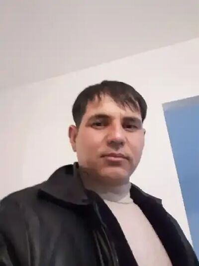  ,   Merdan, 36 ,     