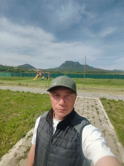  ,   Aleks, 35 ,   ,   