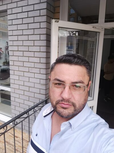  ,   Wissam, 34 ,   ,   