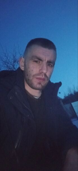  ,   Denis, 34 ,   ,   