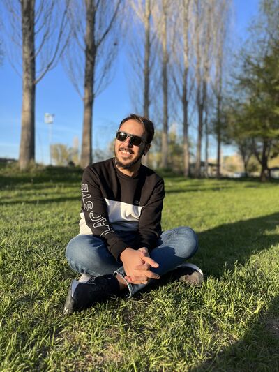  Ortakoy,   Faruk, 29 ,   ,   