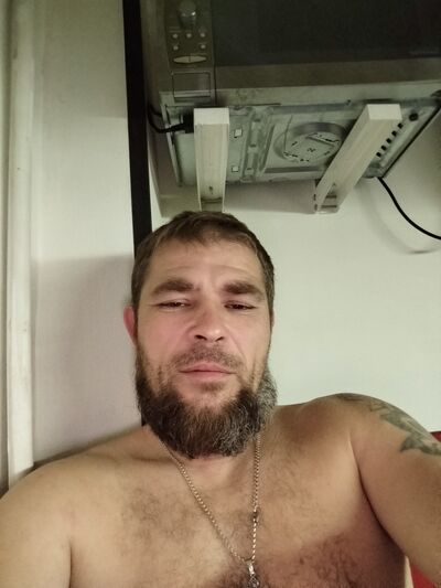  ,   Dima, 42 ,   ,   
