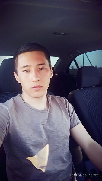  ,   Nikita, 31 ,  