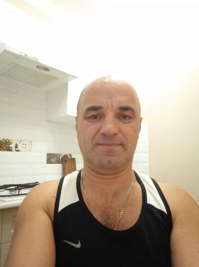  ,   Ghenadii, 54 ,   ,   , c 