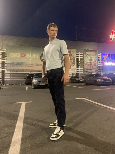  ,   OLEKSANDR, 19 ,   ,   